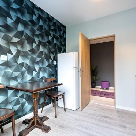 Felicity Apartment By The Park Bucureşti Exterior foto