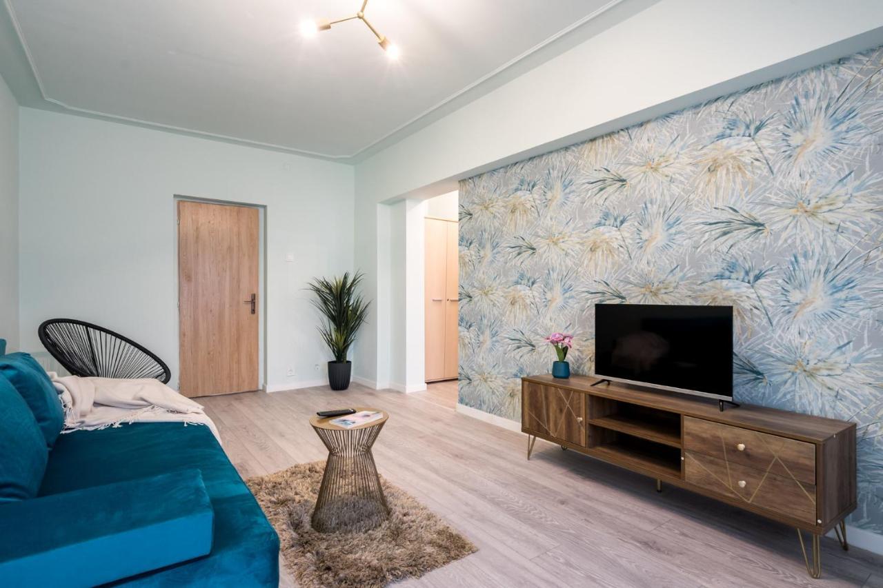 Felicity Apartment By The Park Bucureşti Exterior foto
