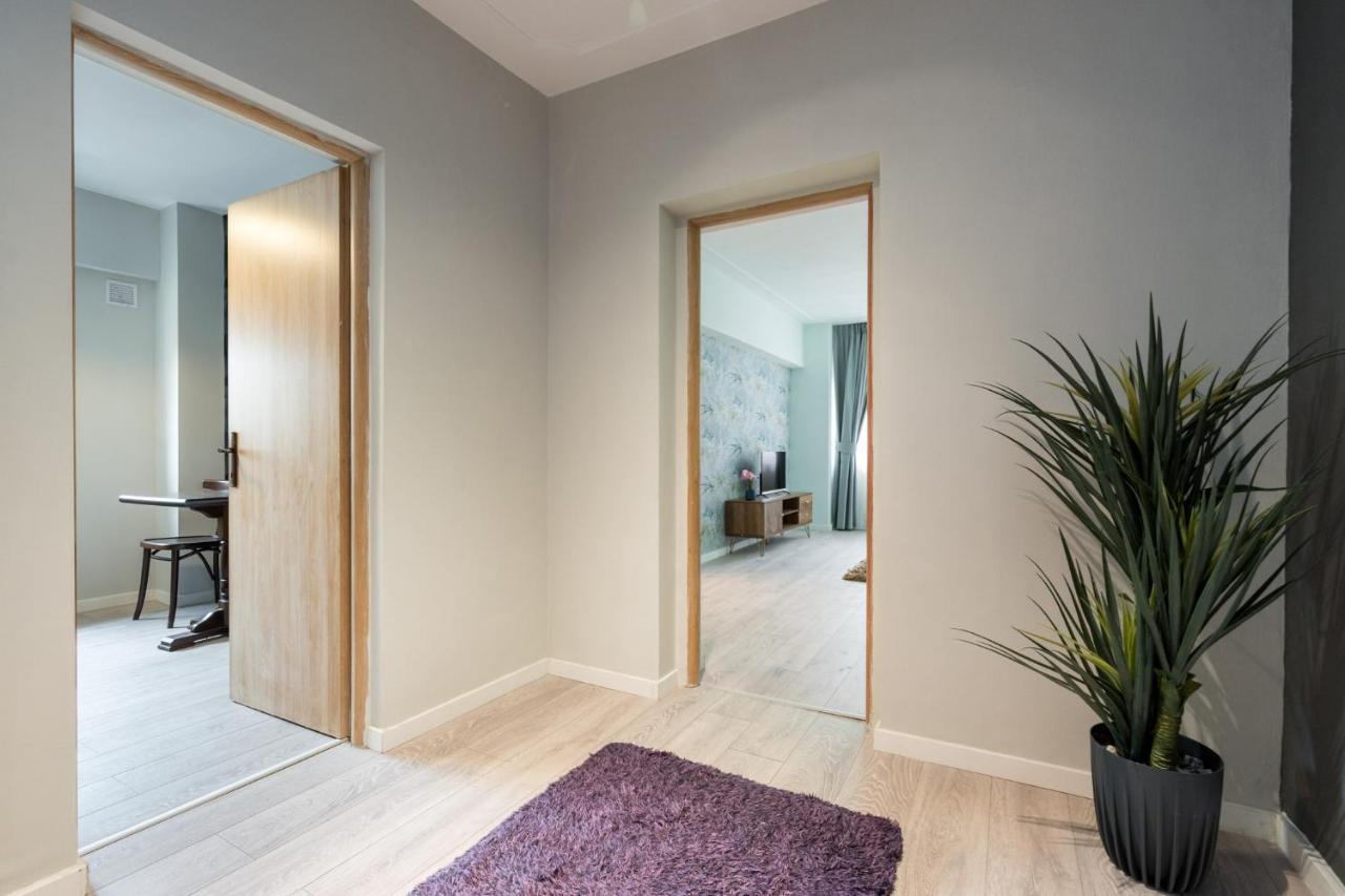 Felicity Apartment By The Park Bucureşti Exterior foto