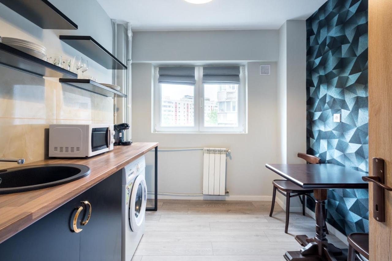 Felicity Apartment By The Park Bucureşti Exterior foto